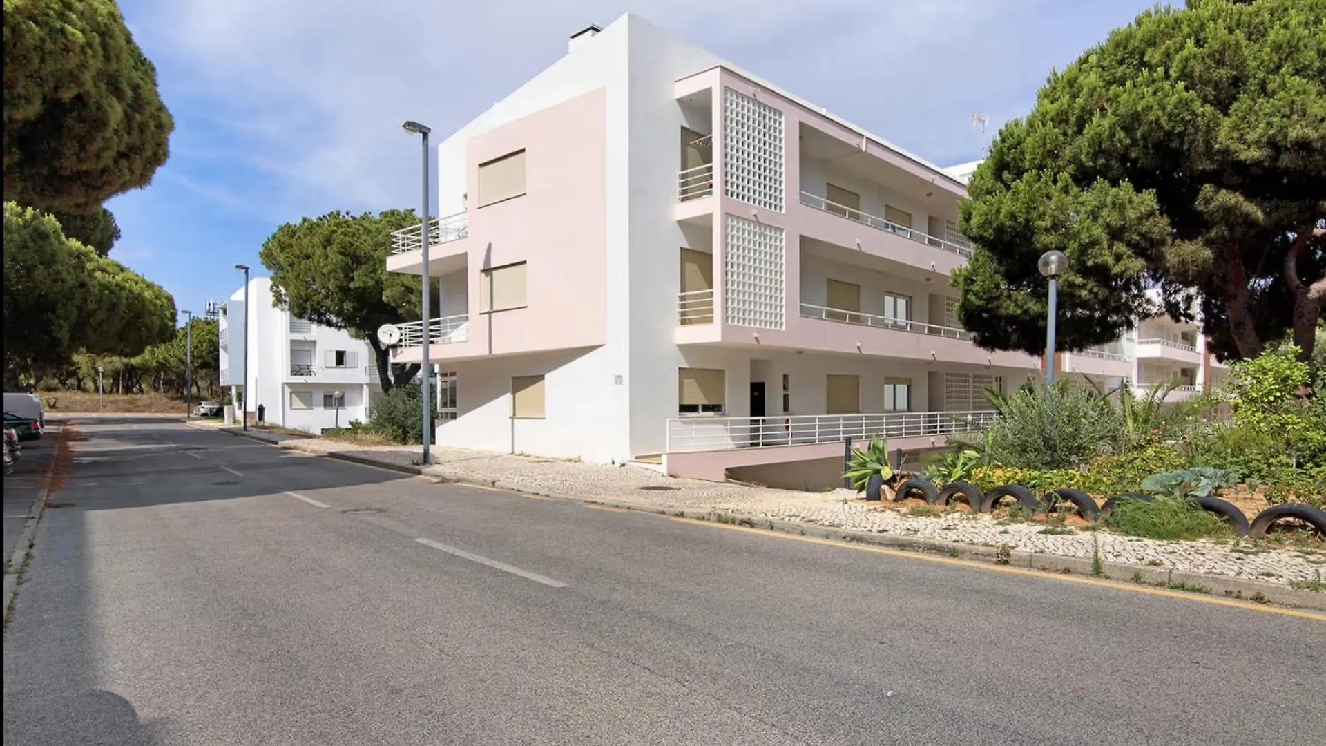 Bel Appartement 60M2, A 500M De La Plage Falesia Olhos de Agua  Portugal
